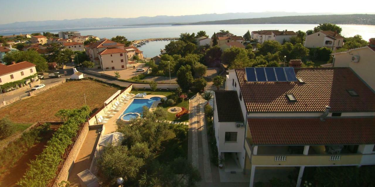 B&B Dujmovic Malinska Ngoại thất bức ảnh